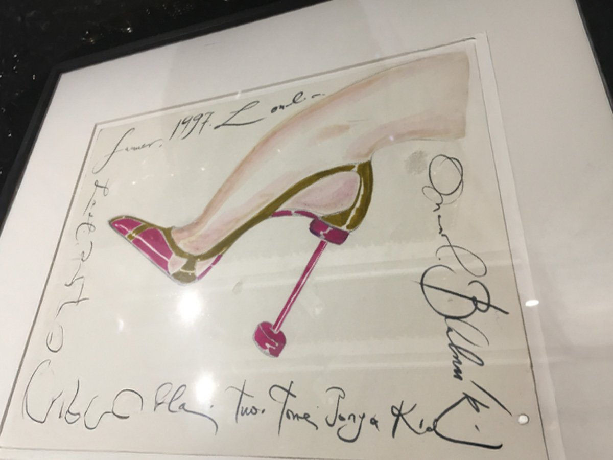 Voi che cosa fareste per un paio di Manolo Blahnik?