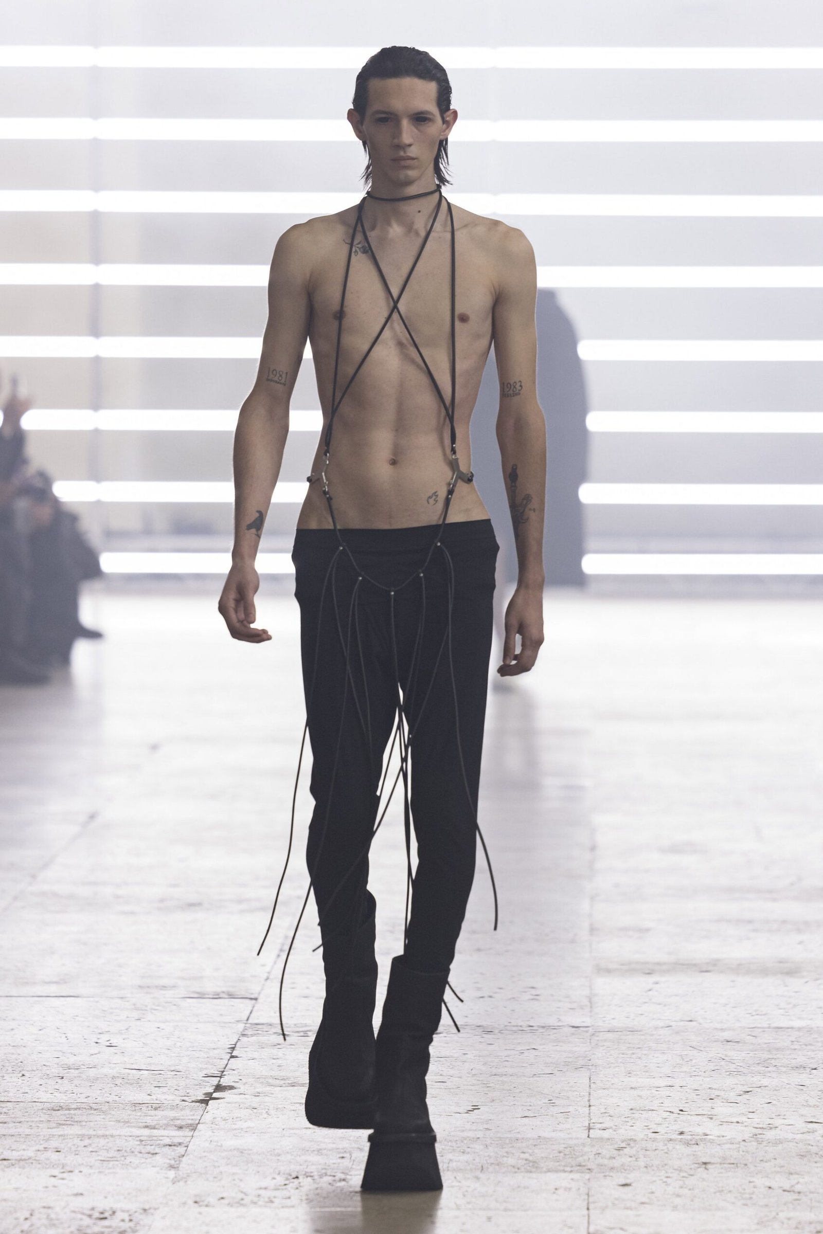 Rick Owens: Visioni apocalittiche tra bianco e nero