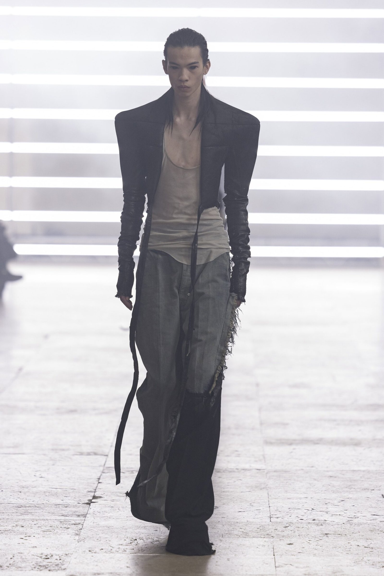 Rick Owens: Visioni apocalittiche tra bianco e nero