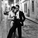 Le smoking (Rue Aubriot, Paris 1975) | Atelier Carenzio Magazine Le smoking (Rue Aubriot, Paris 1975)