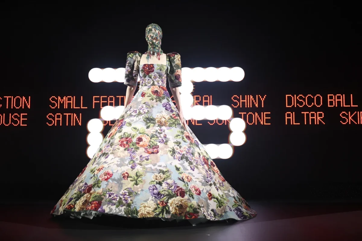 VALENTINO "Vertigineux" Haute Couture by Alessandro Michele: Genio o Sregolatezza?