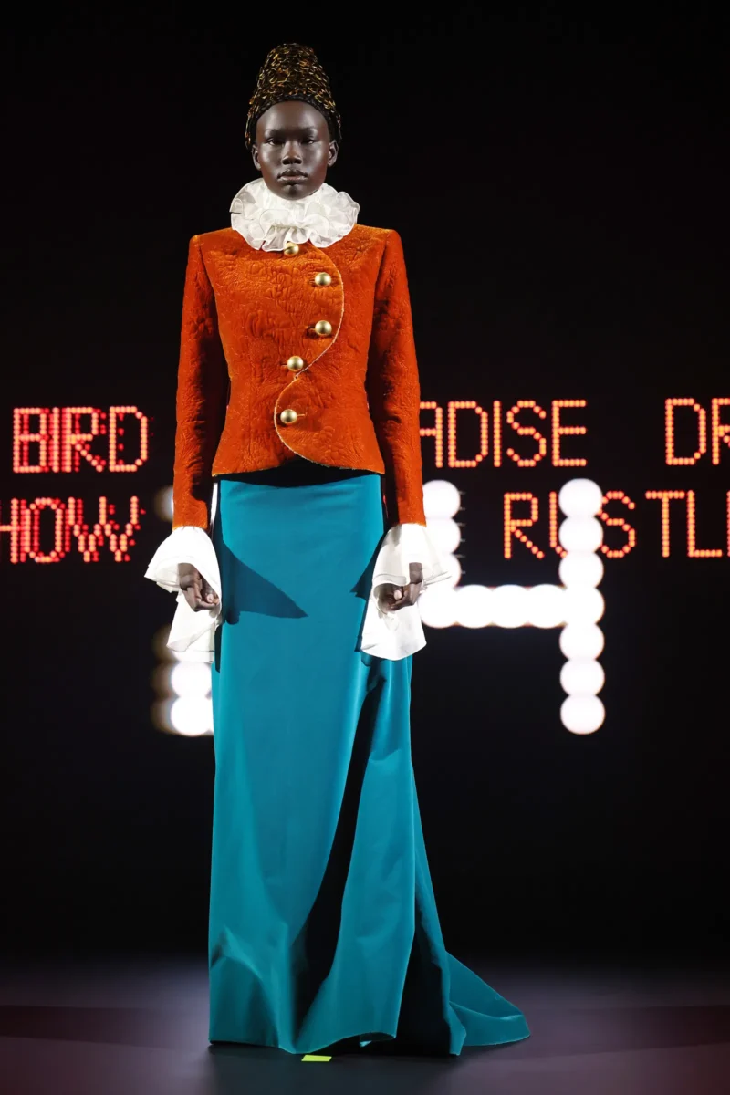 VALENTINO "Vertigineux" Haute Couture by Alessandro Michele: Genio o Sregolatezza?