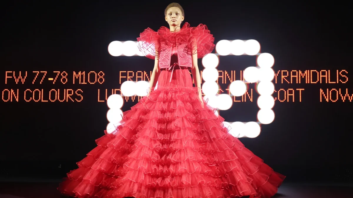 VALENTINO "Vertigineux" Haute Couture by Alessandro Michele: Genio o Sregolatezza?
