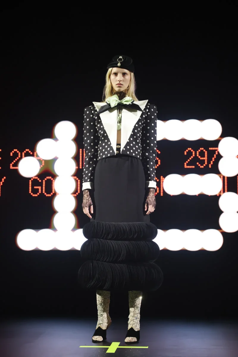 VALENTINO "Vertigineux" Haute Couture by Alessandro Michele: Genio o Sregolatezza?