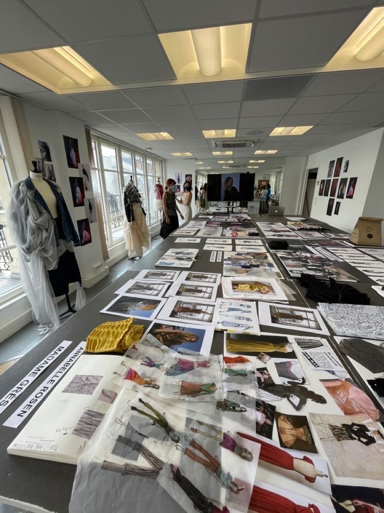 IL PREZZO DELLA MODA: QUANDO I DAZI FANNO TENDENZA…..AL RIALZO! | Atelier Carenzio Magazine moda