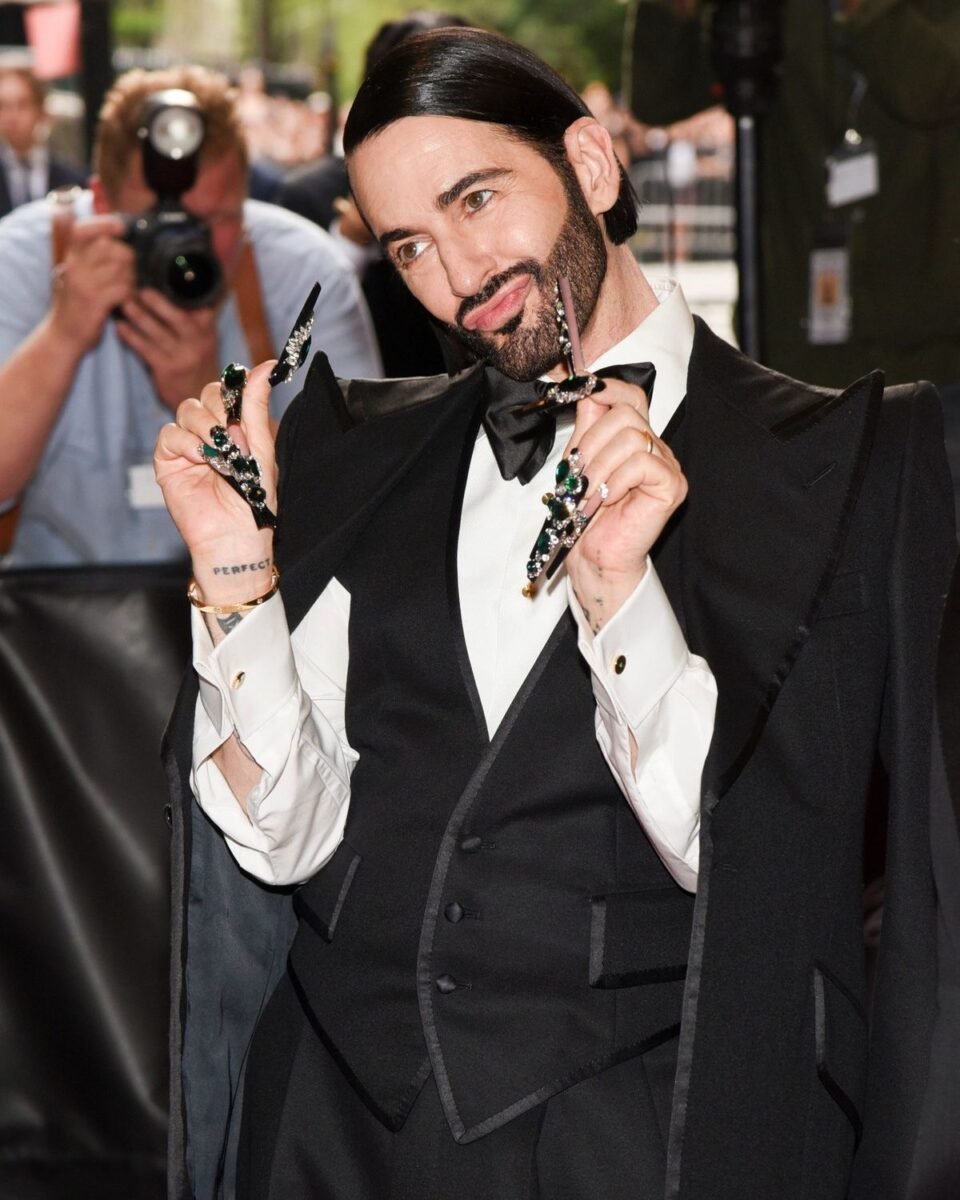 LVMH VALUTA LA VENDITA DEL MARCHIO MARC JACOBS! | Atelier Carenzio Magazine vendita marc Jacobs