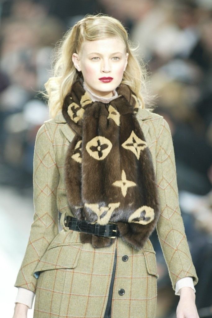 LVMH VALUTA LA VENDITA DEL MARCHIO MARC JACOBS! | Atelier Carenzio Magazine vendita marc jacobs
