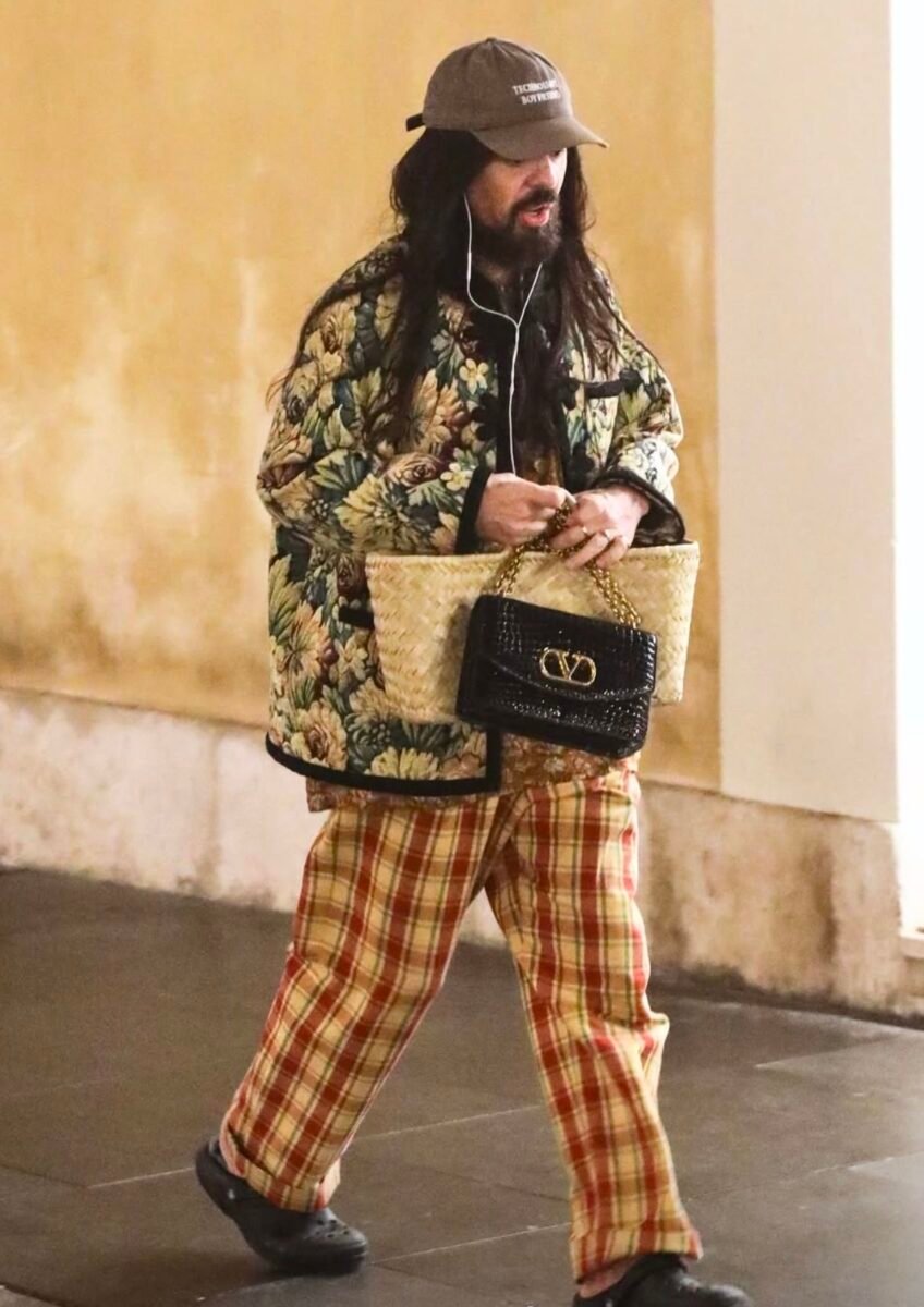 VALENTINO IN CRISI: È GIÀ FINITA L'ERA ALESSANDRO MICHELE? I RICAVI CROLLANO E VENTURINI VICINO ALL' ADDIO