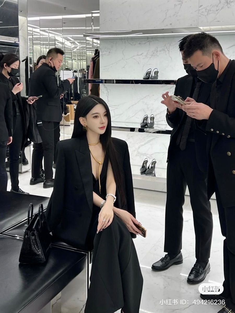 I GIOVANI COREANI E IL LUSSO: IL FENOMENO DELLA “GENERAZIONE MZ” IN ASCESA. | Atelier Carenzio Magazine Coreani