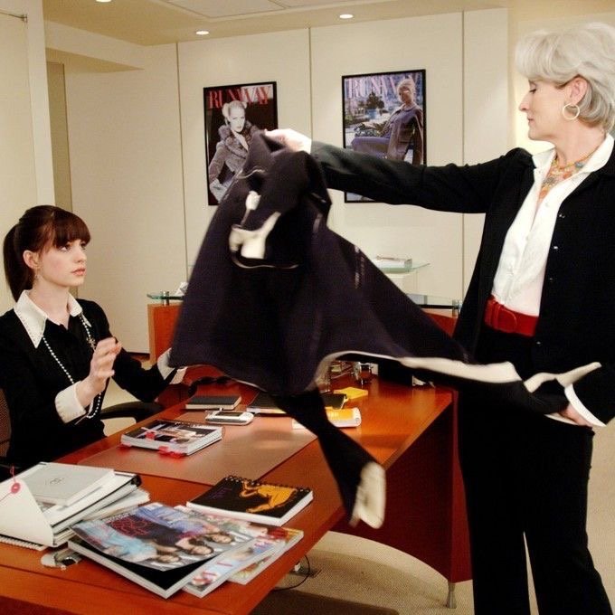 LAVORARE NELLA MODA OGGI: TRA ASPIRAZIONI, PRECARIETA’ E SILENZI. | Atelier Carenzio Magazine fashion job